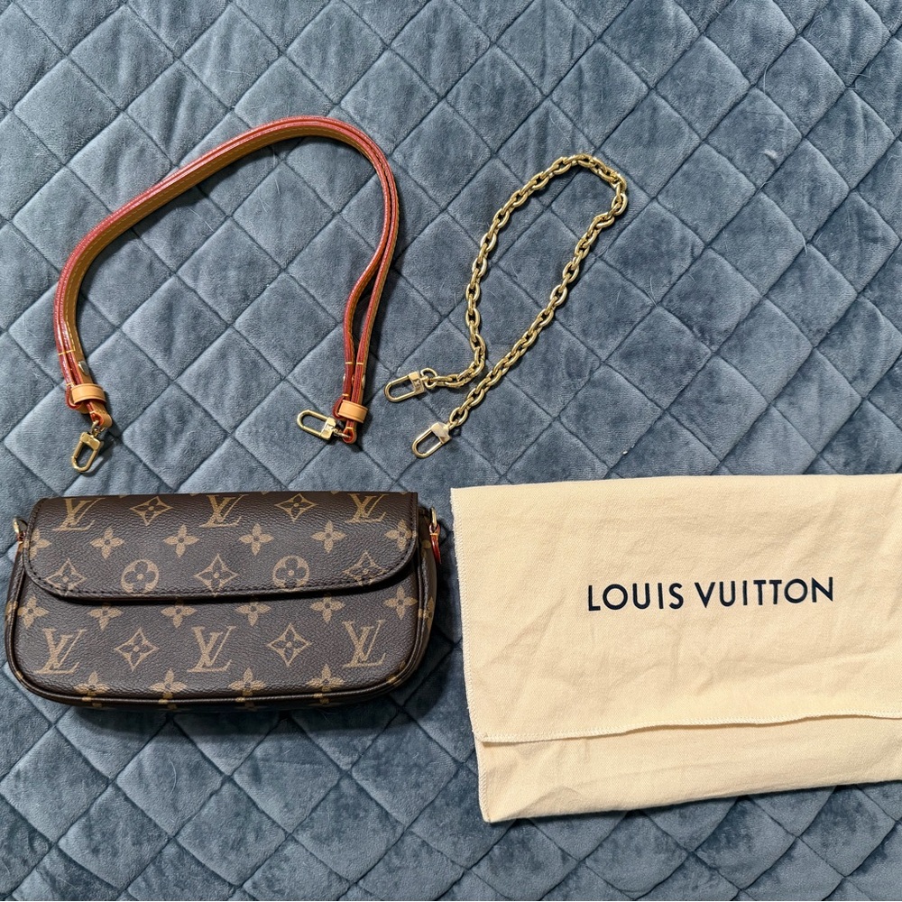 Louis Vuitton Wallet on a Chain Ivy Pochette